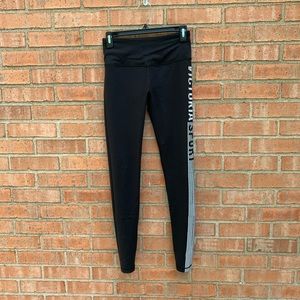 🛍VS Sport Knockout Tight w/Reflective Detail